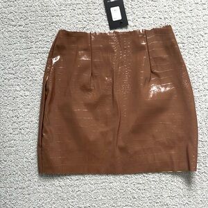 FashionNova faux leather, mini skirt chocolate size small